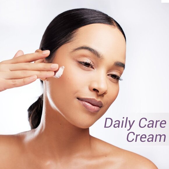 Rose Moisture Cream Daily Care Non-Greasy Helps Soothe and Calm Skin 1.52 OZ - Picture 4 of 8